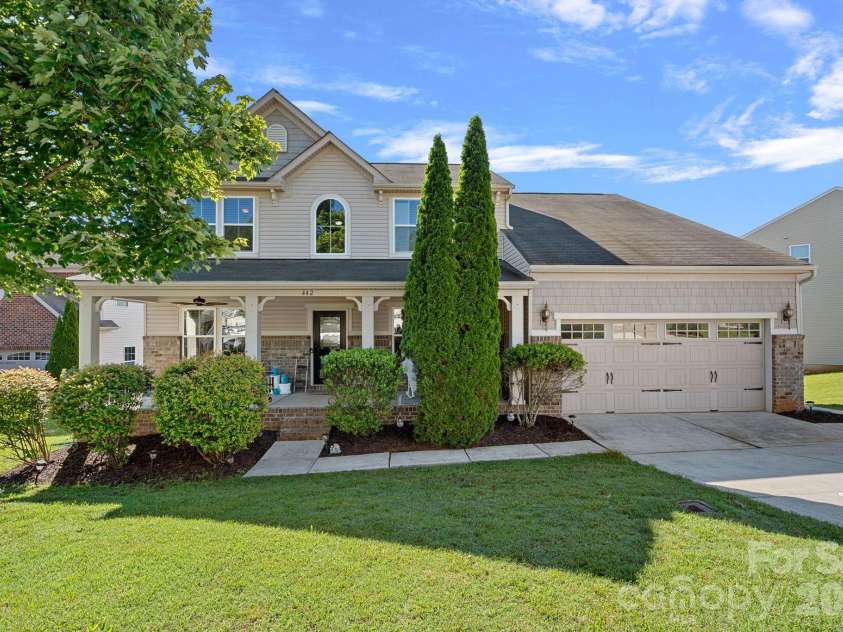 442 Almora Loop, Mooresville, NC 28115.  MLS# CAR4385982, YatesRealty ID 30720. Curb appeal!