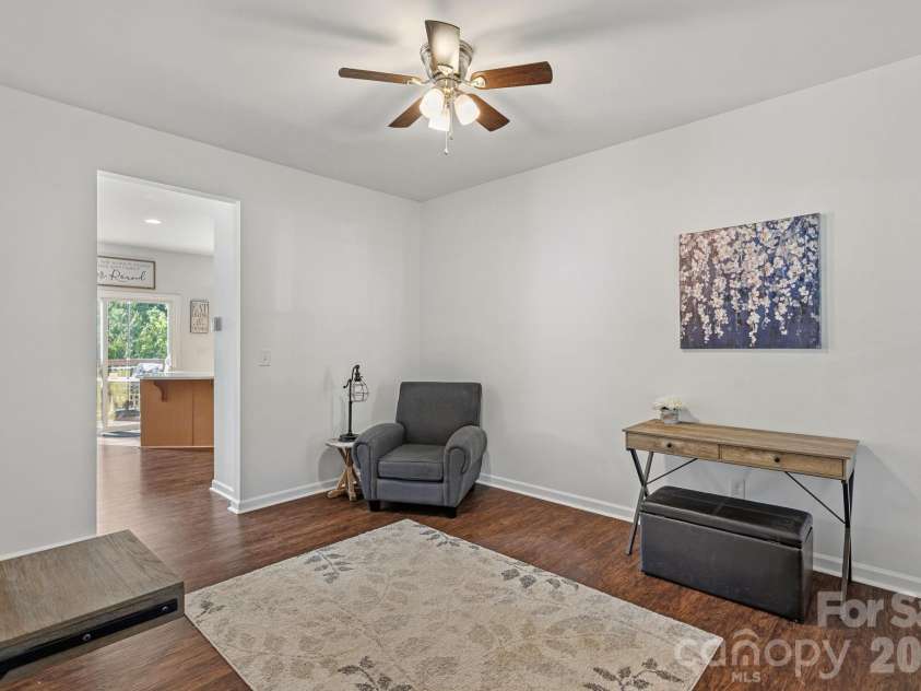 442 Almora Loop, Mooresville, NC 28115.  MLS# CAR4385982, YatesRealty ID 30720. Dining room