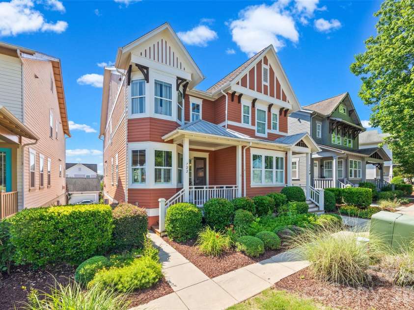 722 Waterscape Court, Rock Hill, SC 29730.  MLS# CAR4392226, YatesRealty ID 30721. 