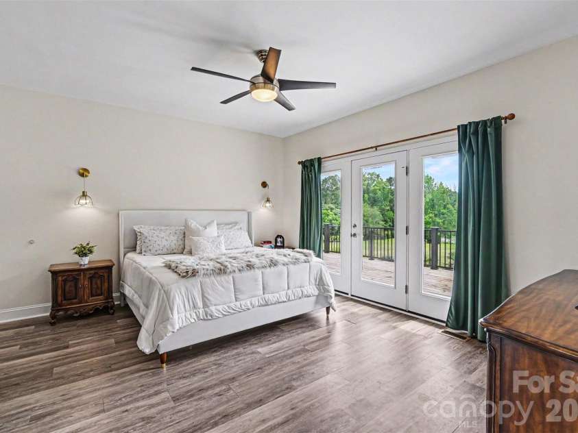 1380 Saddle Drive, York, SC 29745.  MLS# CAR4389573, YatesRealty ID 30722. 