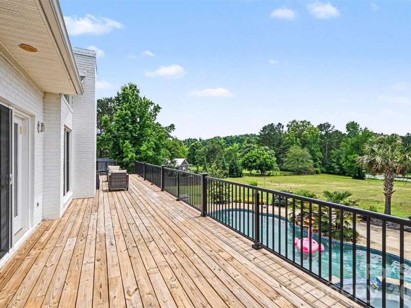 1380 Saddle Drive, York, SC 29745.  MLS# CAR4389573, YatesRealty ID 30722. 
