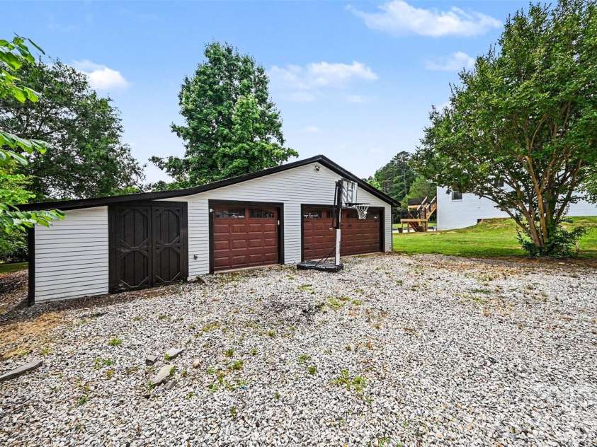 1380 Saddle Drive, York, SC 29745.  MLS# CAR4389573, YatesRealty ID 30722. 