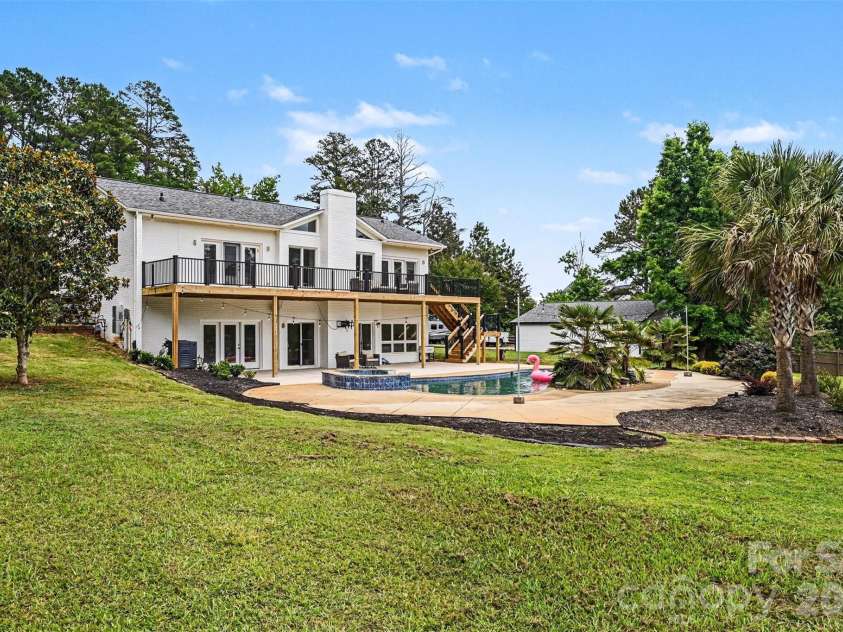 1380 Saddle Drive, York, SC 29745.  MLS# CAR4389573, YatesRealty ID 30722. 