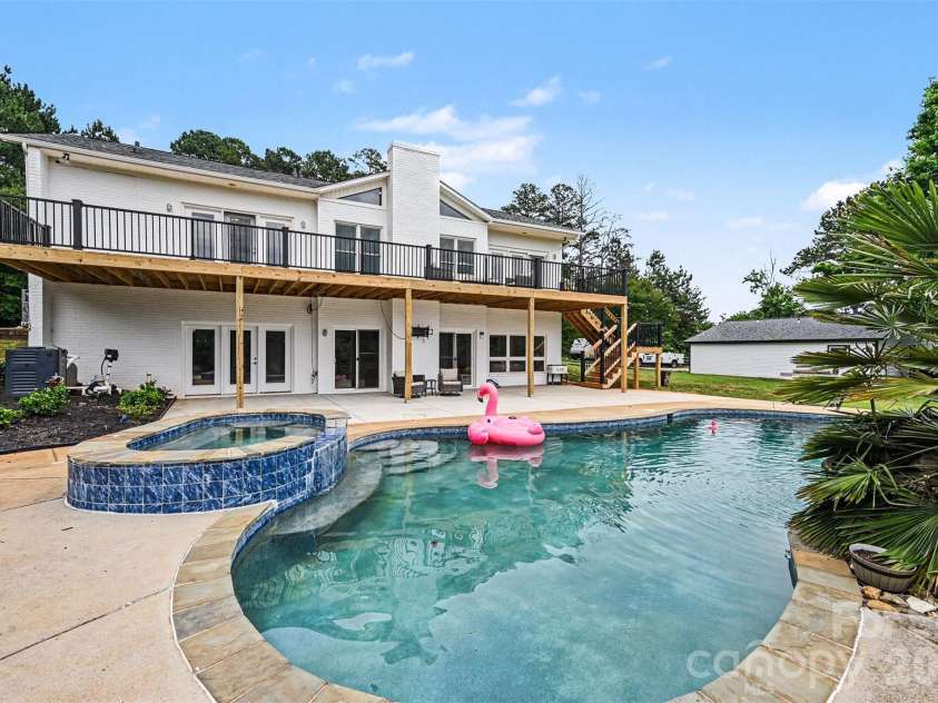 1380 Saddle Drive, York, SC 29745.  MLS# CAR4389573, YatesRealty ID 30722. 