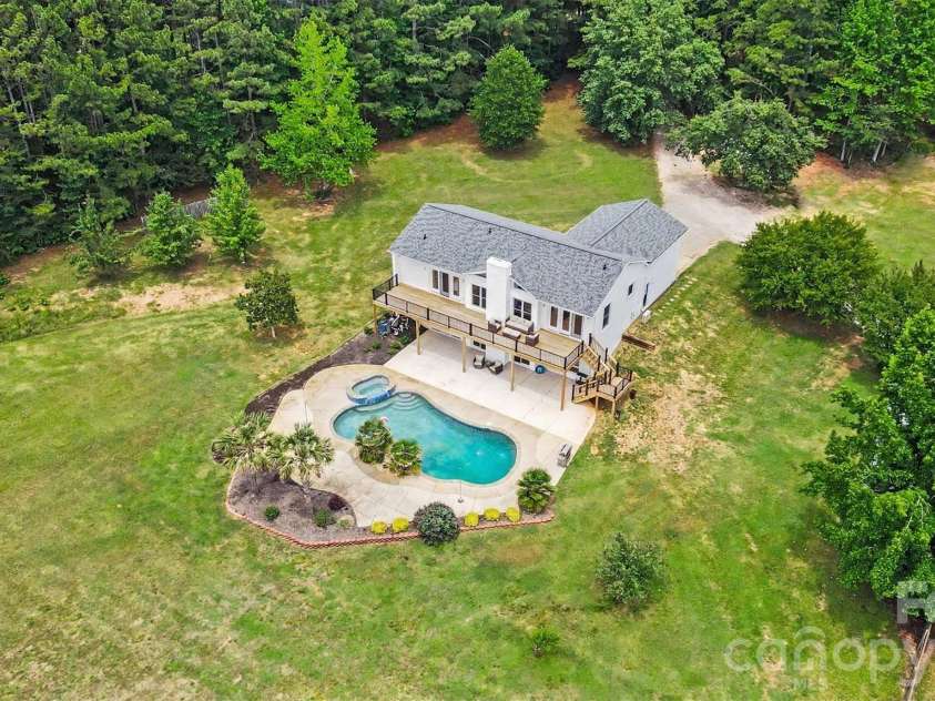 1380 Saddle Drive, York, SC 29745.  MLS# CAR4389573, YatesRealty ID 30722. 
