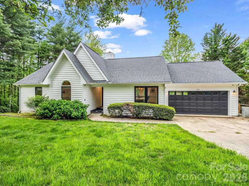 172 Amble Lane, Fletcher, NC 28732.  MLS# CAR4388988, YatesRealty ID 30723. 