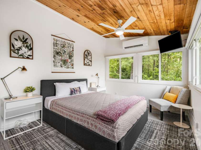 172 Amble Lane, Fletcher, NC 28732.  MLS# CAR4388988, YatesRealty ID 30723. 