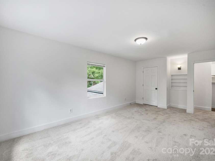 3408 Winterfield Place, Charlotte, NC 28205.  MLS# CAR4284474, YatesRealty ID 30724. Bedroom 3