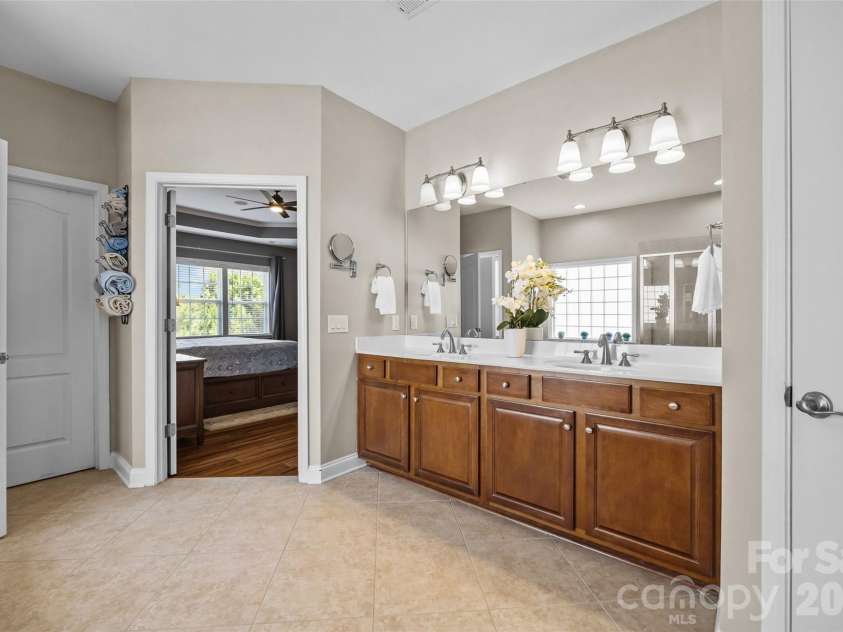 716 Quicksilver Trail, Fort Mill, SC 29708.  MLS# CAR4387893, YatesRealty ID 30725. 