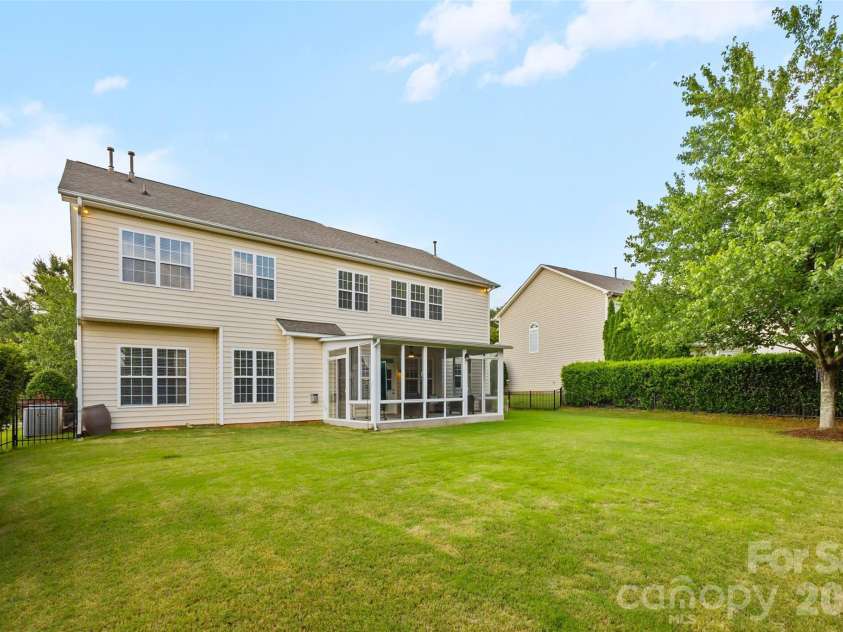 716 Quicksilver Trail, Fort Mill, SC 29708.  MLS# CAR4387893, YatesRealty ID 30725. 