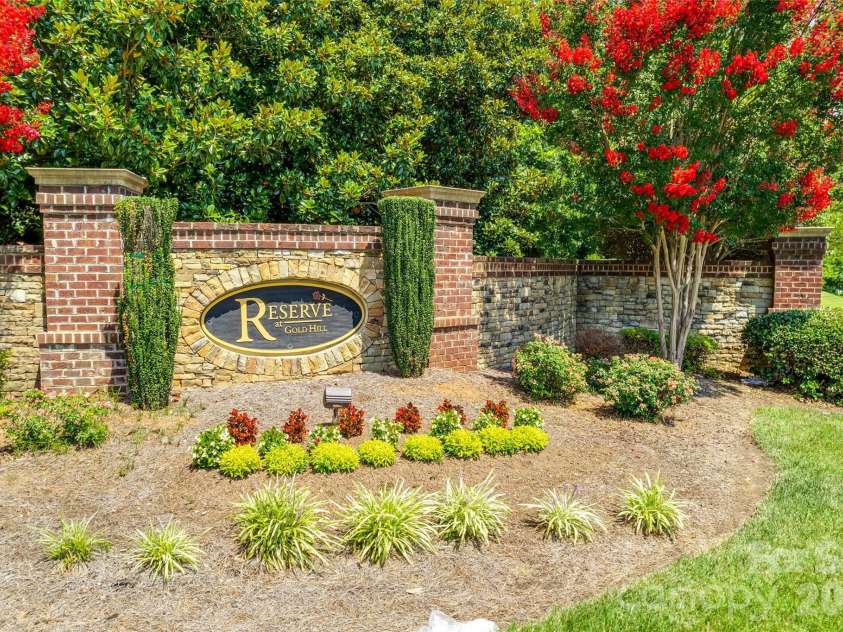 716 Quicksilver Trail, Fort Mill, SC 29708.  MLS# CAR4387893, YatesRealty ID 30725. 