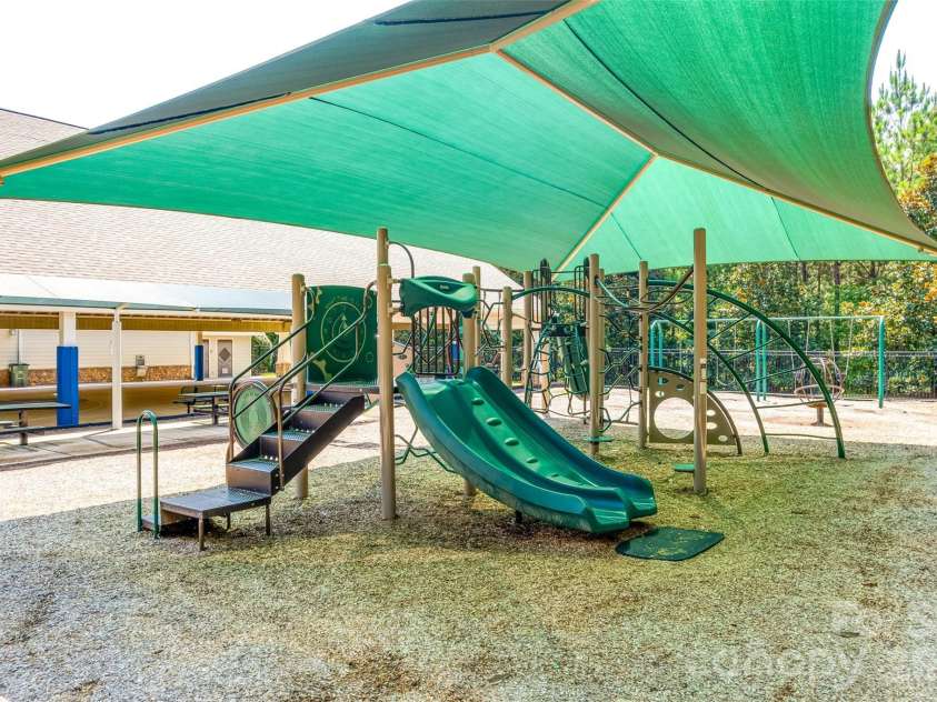 716 Quicksilver Trail, Fort Mill, SC 29708.  MLS# CAR4387893, YatesRealty ID 30725. 