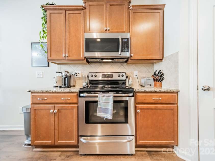 7308 Overmountain Drive, Rock Hill, SC 29732.  MLS# CAR4266030, YatesRealty ID 30726. 