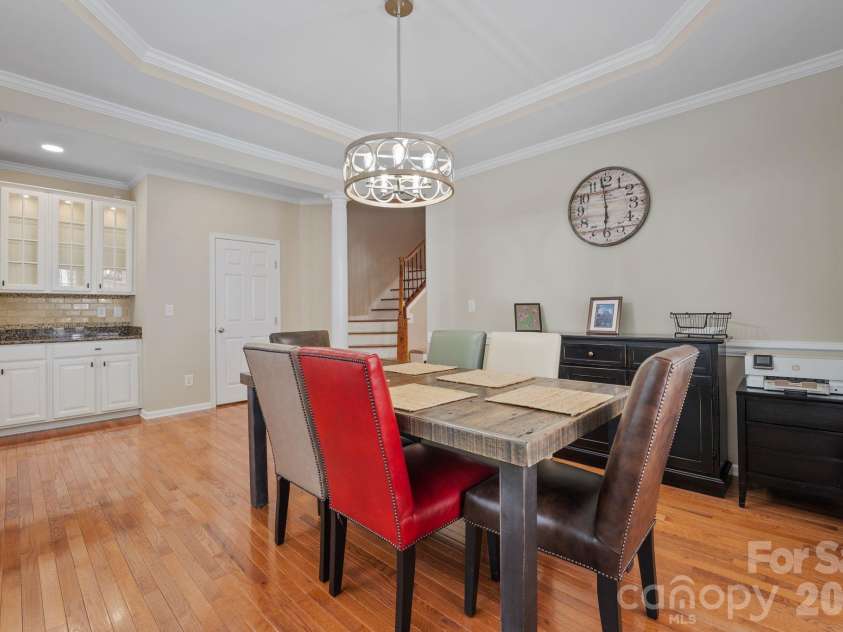 18533 The Commons Boulevard, Cornelius, NC 28031.  MLS# CAR4374906, YatesRealty ID 30727. Formal Dining