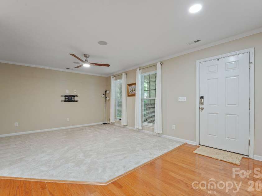 18533 The Commons Boulevard, Cornelius, NC 28031.  MLS# CAR4374906, YatesRealty ID 30727. Lower Level