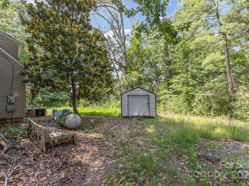 3891 Wilkesboro Highway, Statesville, NC 28625.  MLS# CAR4272069, YatesRealty ID 30727. 