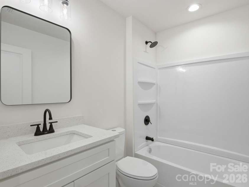 2802 Willow Street, Charlotte, NC 28208.  MLS# CAR4391010, YatesRealty ID 30728. 