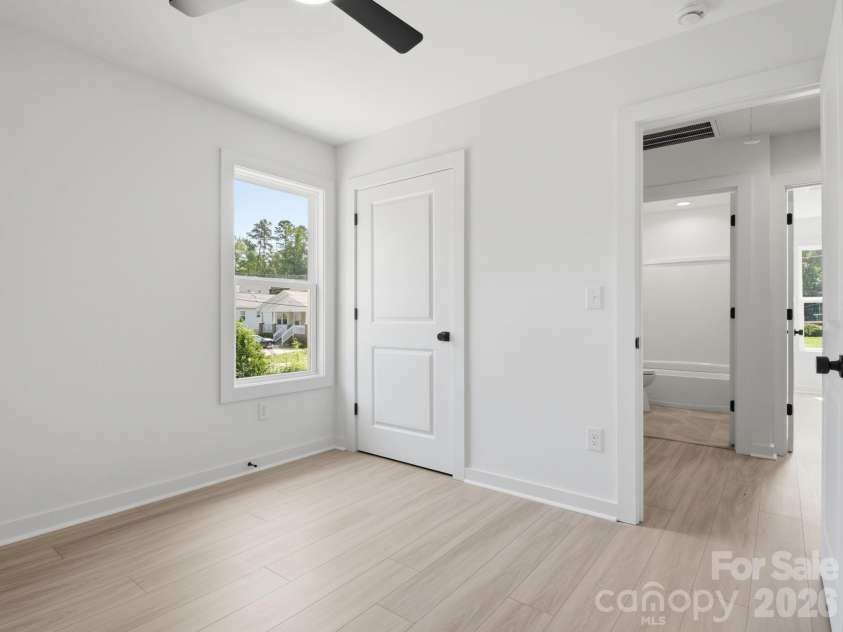 2802 Willow Street, Charlotte, NC 28208.  MLS# CAR4391010, YatesRealty ID 30728. 