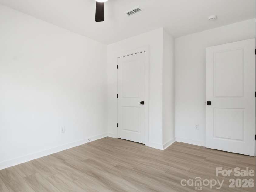 2802 Willow Street, Charlotte, NC 28208.  MLS# CAR4391010, YatesRealty ID 30728. 