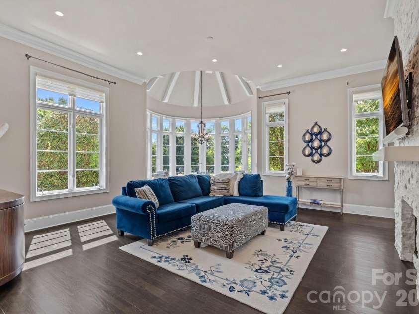 114 Thurstons Way, Mooresville, NC 28117.  MLS# CAR4393172, YatesRealty ID 30729. 