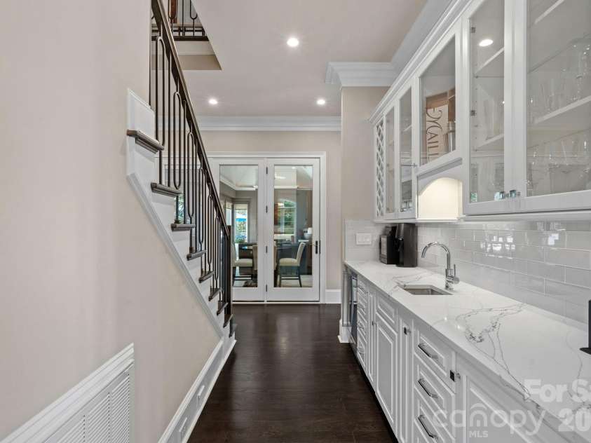 114 Thurstons Way, Mooresville, NC 28117.  MLS# CAR4393172, YatesRealty ID 30729. 