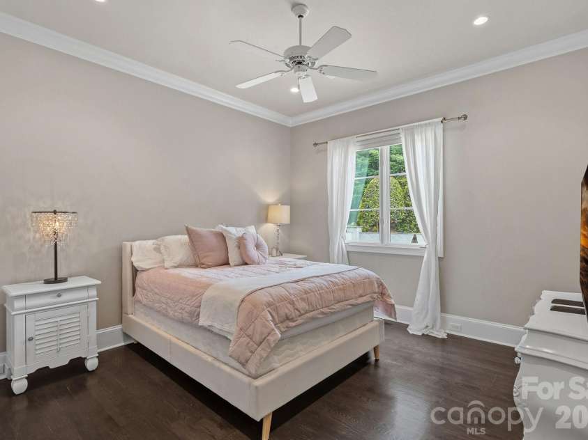 114 Thurstons Way, Mooresville, NC 28117.  MLS# CAR4393172, YatesRealty ID 30729. 