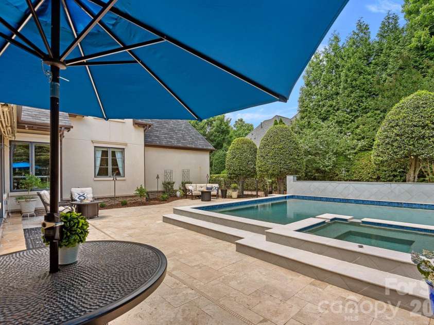 114 Thurstons Way, Mooresville, NC 28117.  MLS# CAR4393172, YatesRealty ID 30729. 