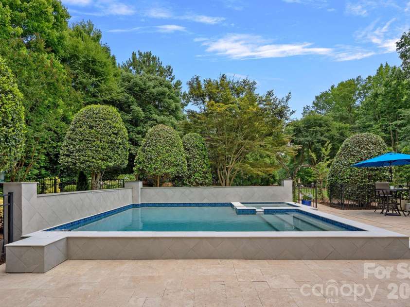 114 Thurstons Way, Mooresville, NC 28117.  MLS# CAR4393172, YatesRealty ID 30729. 