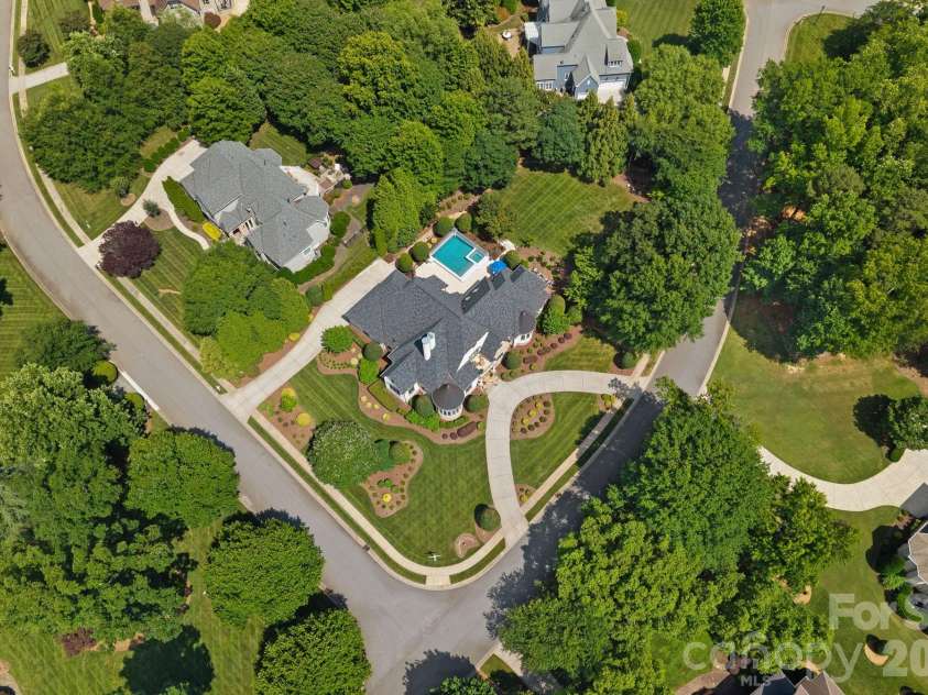 114 Thurstons Way, Mooresville, NC 28117.  MLS# CAR4393172, YatesRealty ID 30729. 