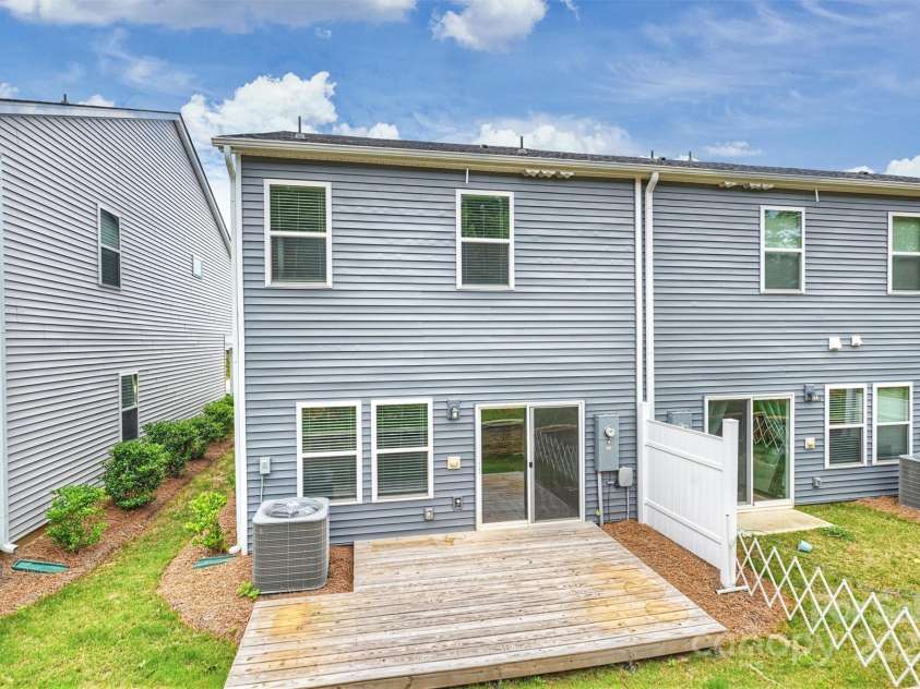 502 Tayberry Lane, Fort Mill, SC 29715.  MLS# CAR4263539, YatesRealty ID 30730. 