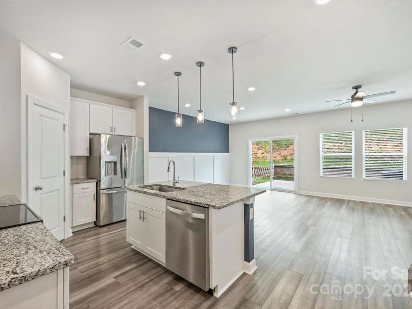 502 Tayberry Lane, Fort Mill, SC 29715.  MLS# CAR4263539, YatesRealty ID 30730. 