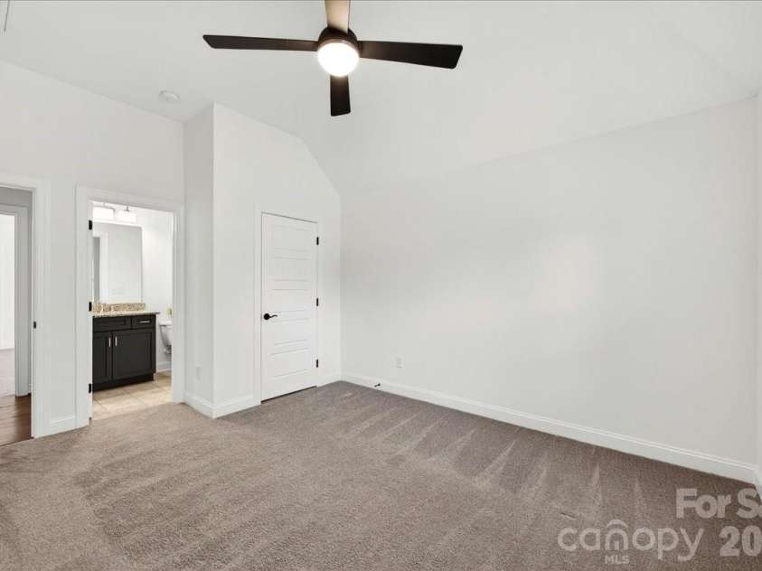 104 Broad Birch Drive, Davidson, NC 28036.  MLS# CAR4388325, YatesRealty ID 30731. Bedroom 4 with bathroom