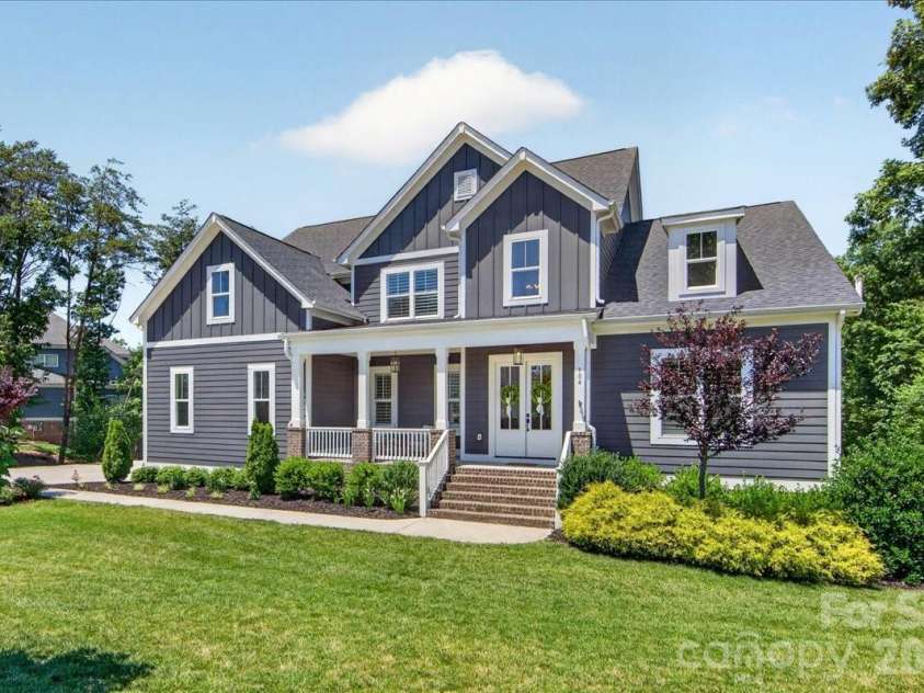 104 Broad Birch Drive, Davidson, NC 28036.  MLS# CAR4388325, YatesRealty ID 30731. Front Exterior