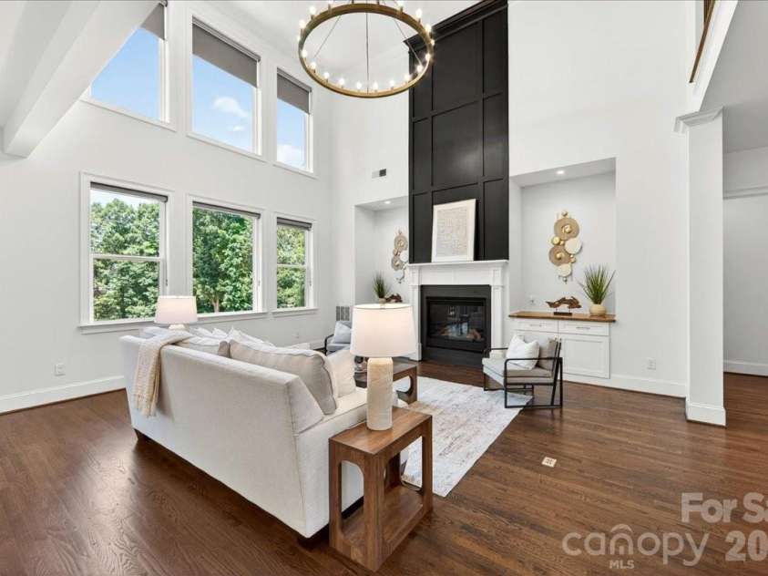 104 Broad Birch Drive, Davidson, NC 28036.  MLS# CAR4388325, YatesRealty ID 30731. Great Room