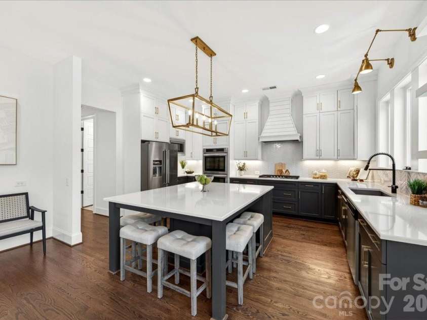 104 Broad Birch Drive, Davidson, NC 28036.  MLS# CAR4388325, YatesRealty ID 30731. Kitchen