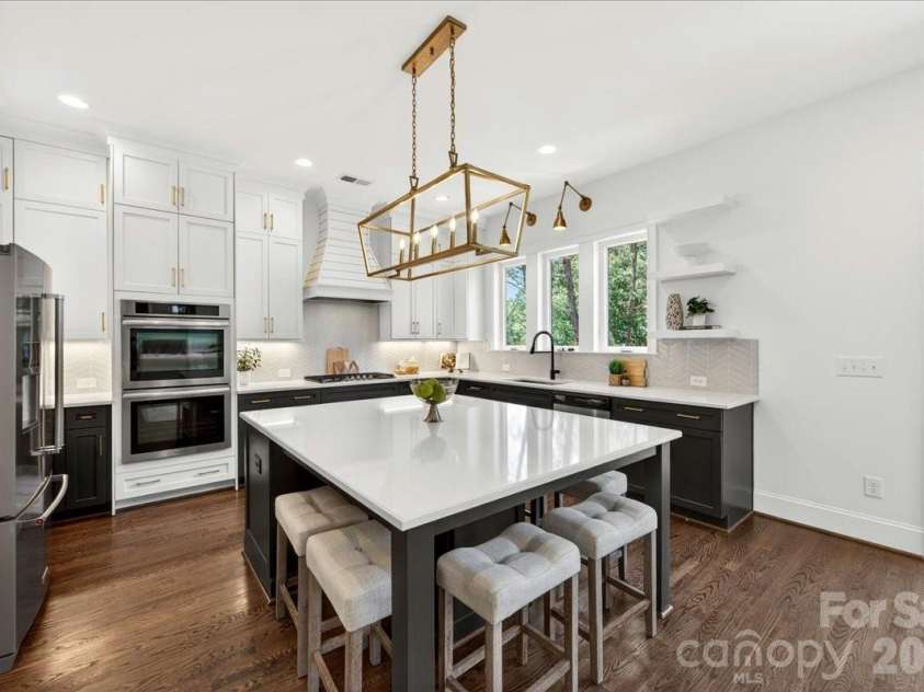 104 Broad Birch Drive, Davidson, NC 28036.  MLS# CAR4388325, YatesRealty ID 30731. Kitchen