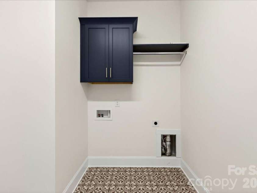 104 Broad Birch Drive, Davidson, NC 28036.  MLS# CAR4388325, YatesRealty ID 30731. Laundry Room