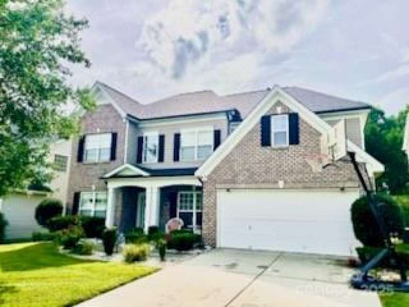 9792 Ravenscroft Lane, Concord, NC 28027.  MLS# CAR4288245, YatesRealty ID 30732. 