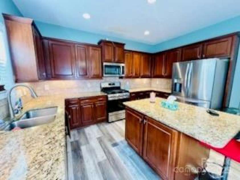 9792 Ravenscroft Lane, Concord, NC 28027.  MLS# CAR4288245, YatesRealty ID 30732. 