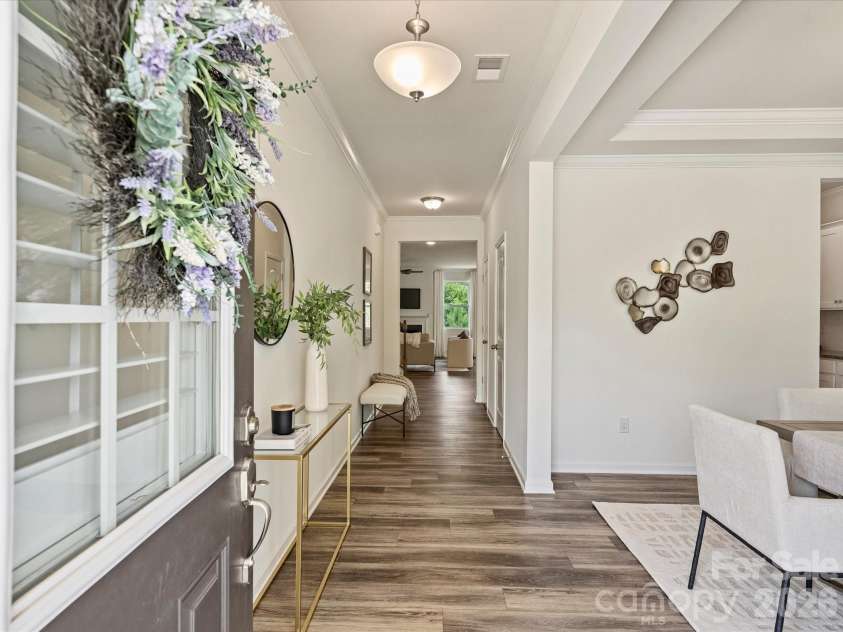 19214 Hawk Haven Lane, Charlotte, NC 28278.  MLS# CAR4338112, YatesRealty ID 30733. 