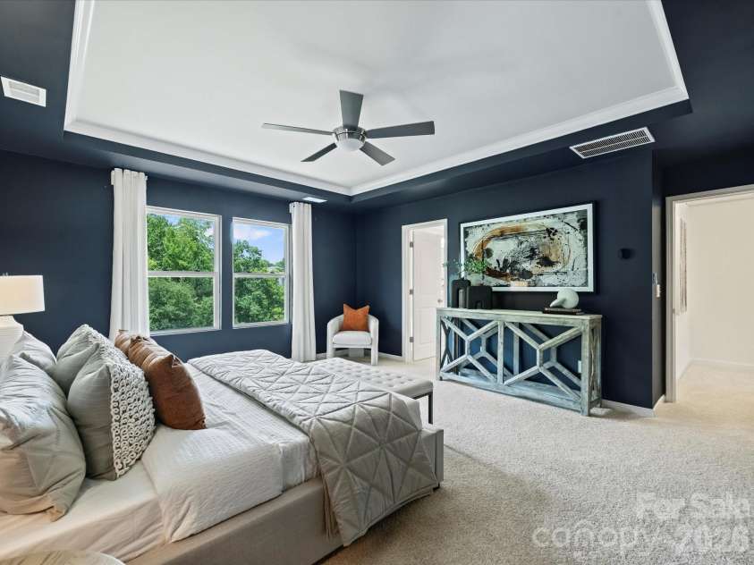 19214 Hawk Haven Lane, Charlotte, NC 28278.  MLS# CAR4338112, YatesRealty ID 30733. 