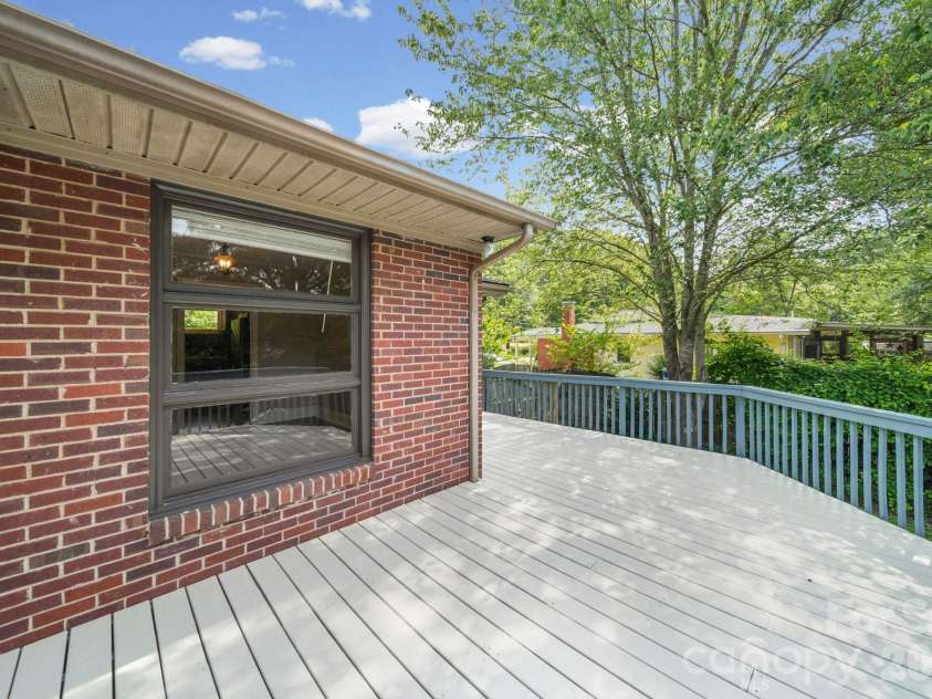 214 Walnut Avenue, Mount Holly, NC 28120.  MLS# CAR4393070, YatesRealty ID 30733. 