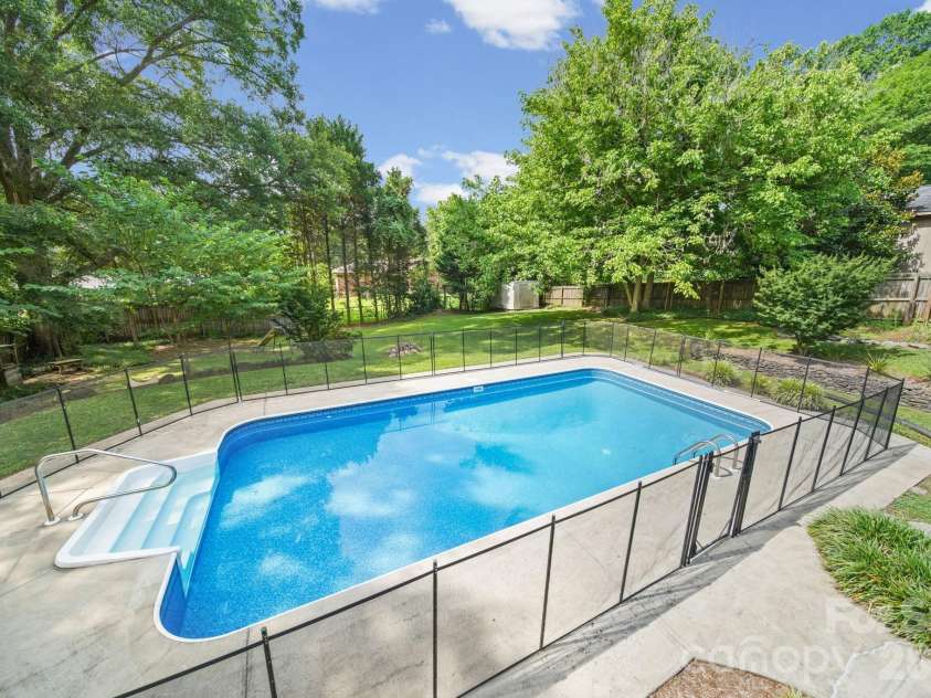 214 Walnut Avenue, Mount Holly, NC 28120.  MLS# CAR4393070, YatesRealty ID 30733. 