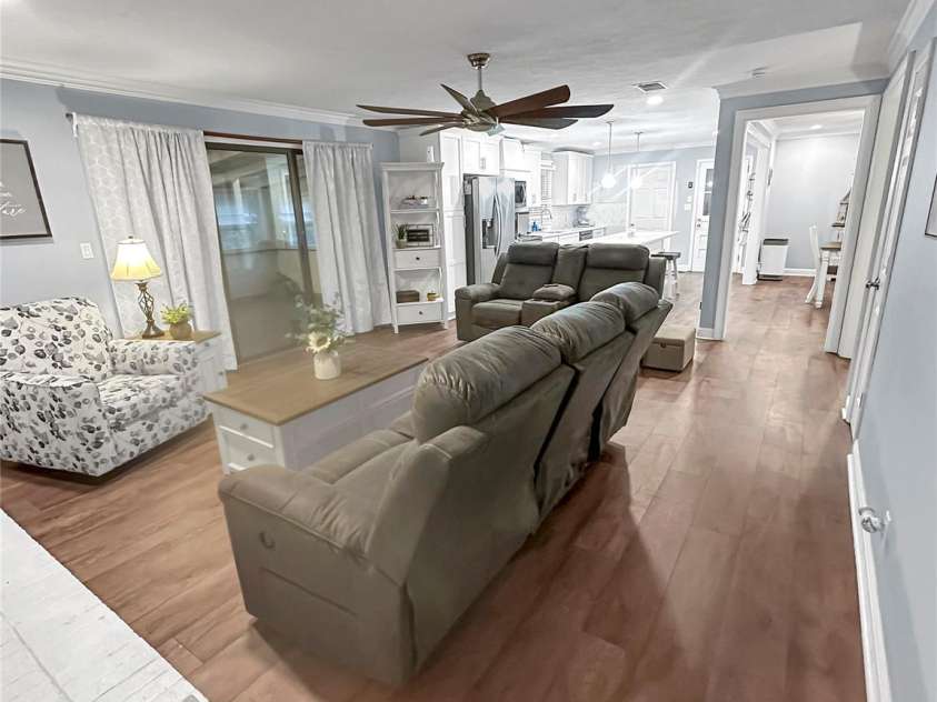 812 Hill Street, Shelby, NC 28152.  MLS# CAR4327856, YatesRealty ID 30735. 
