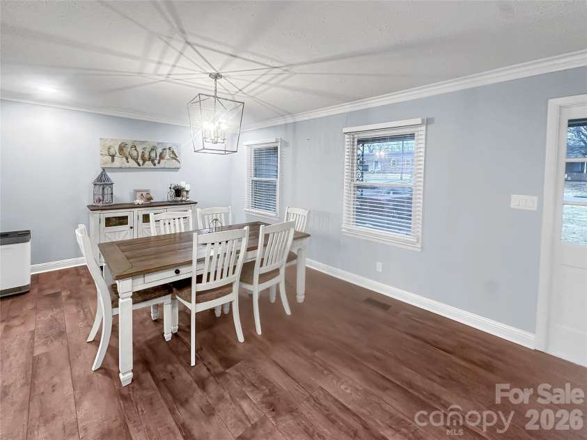 812 Hill Street, Shelby, NC 28152.  MLS# CAR4327856, YatesRealty ID 30735. 