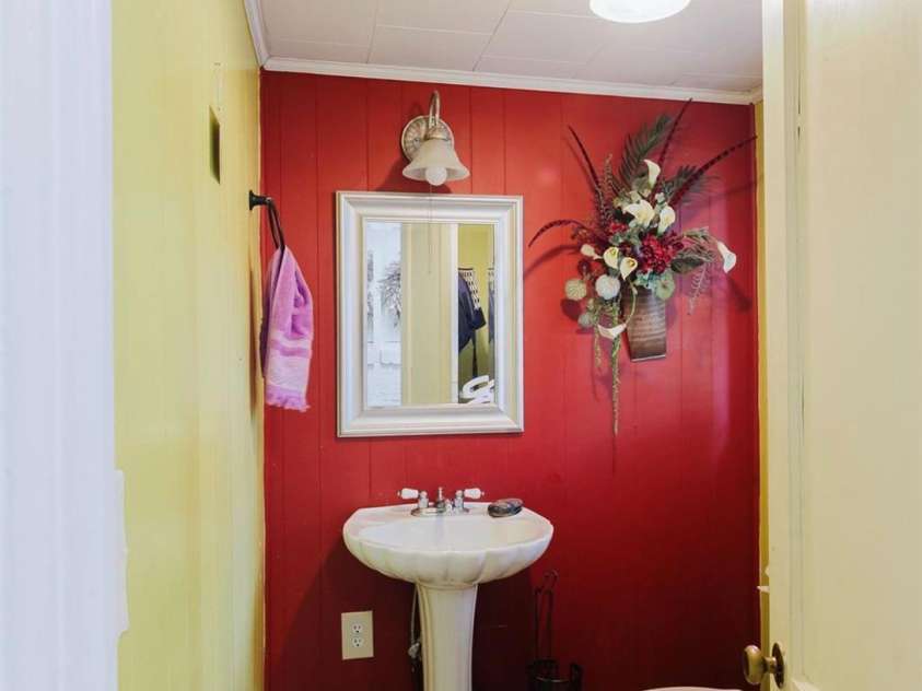 307 2nd Street, Oakboro, NC 28129.  MLS# CAR4393015, YatesRealty ID 30736. 