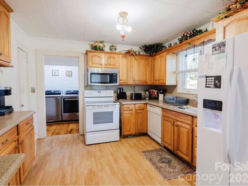 307 2nd Street, Oakboro, NC 28129.  MLS# CAR4393015, YatesRealty ID 30736. 