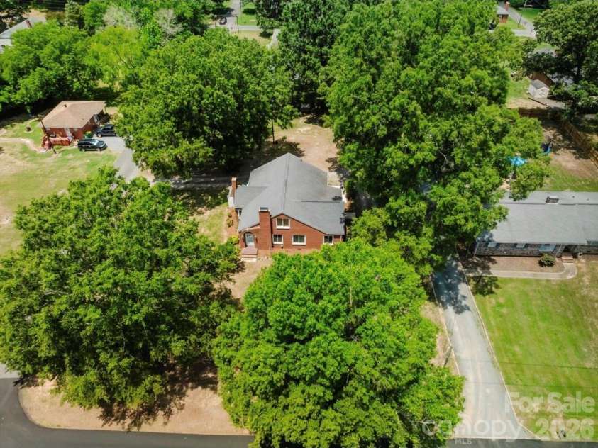 307 2nd Street, Oakboro, NC 28129.  MLS# CAR4393015, YatesRealty ID 30736. 