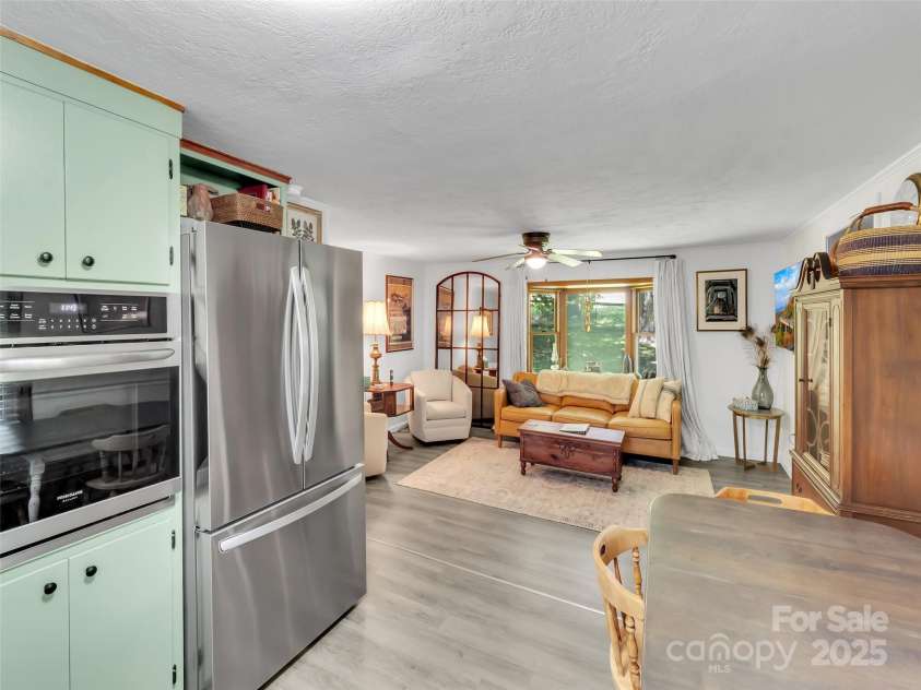 340 Mauney Cove Road, Waynesville, NC 28786.  MLS# CAR4329954, YatesRealty ID 30737. 