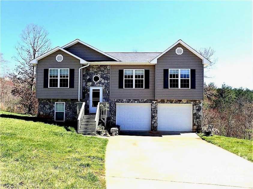 1102 Allman Ridge Road, Morganton, NC 28655.  MLS# CAR4283799, YatesRealty ID 30738. 